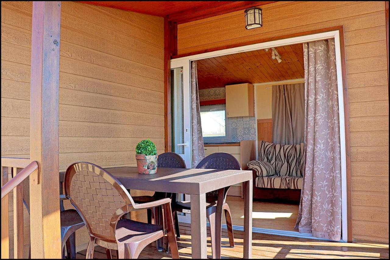 Bungalow Con Piscina Privada Conil De La Frontera Bagian luar foto